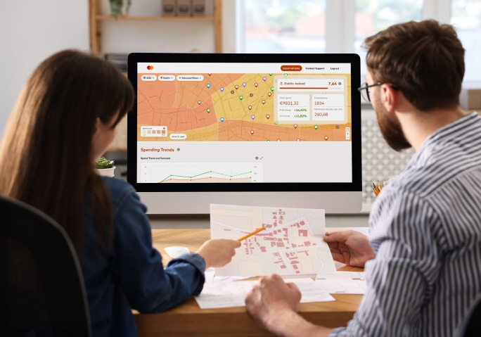 Multiple applications for versatile data